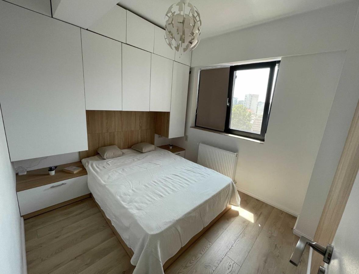 Platinum Luxury Apartment Near Presidential Palace บูคาเรสต์ ภายนอก รูปภาพ